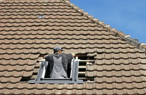 Pose de velux à Cavignac
